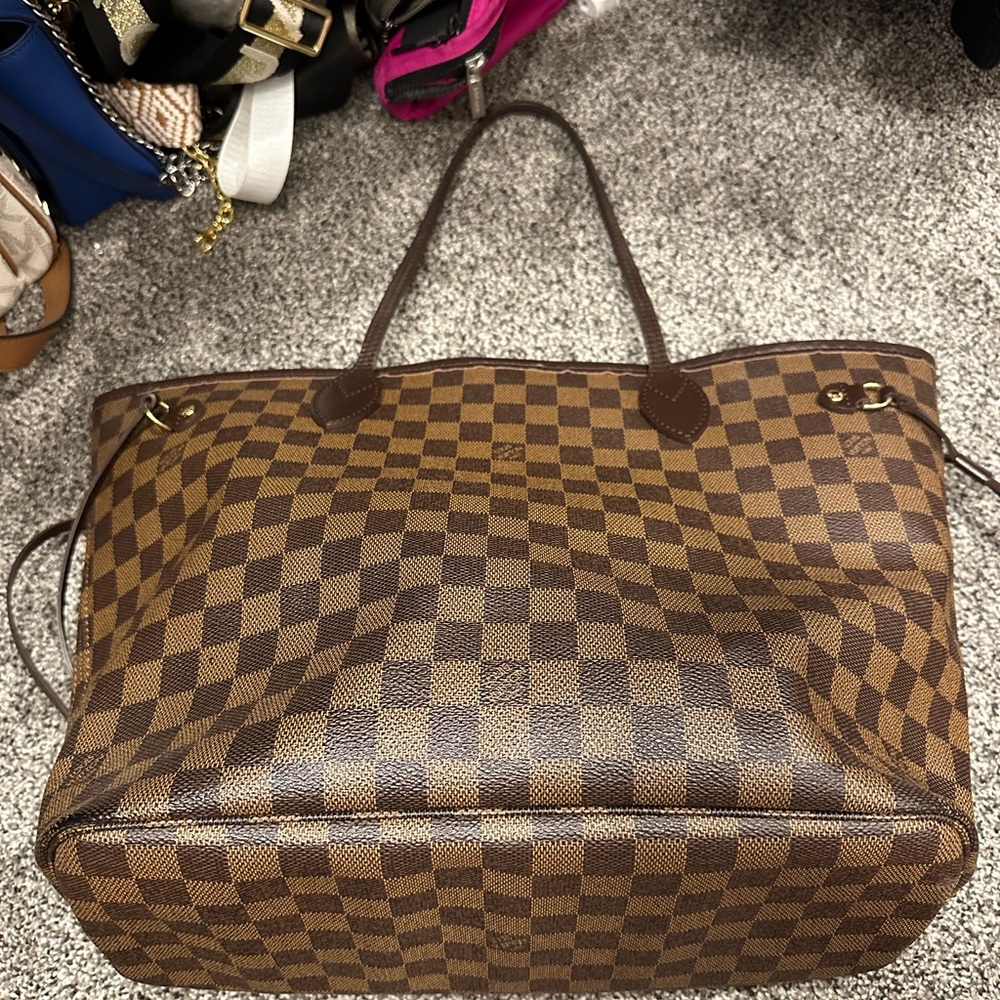 Authentic Louis Vuitton Neverfull MM Damier Ebene - Picture 4 of 10